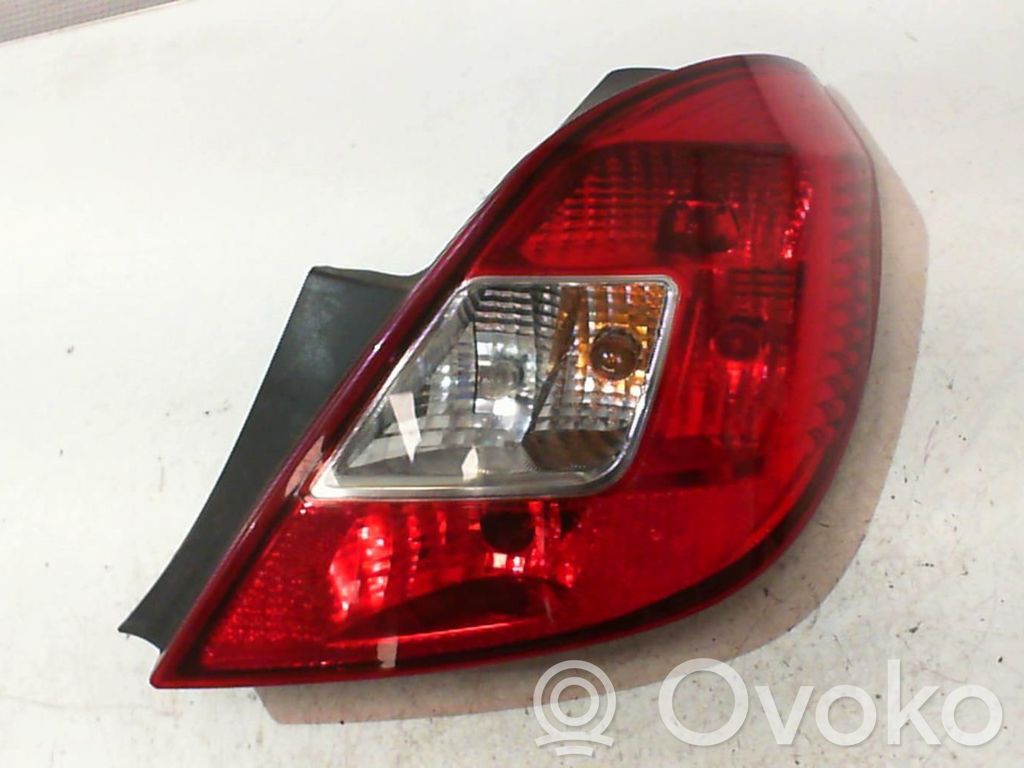 Opel Corsa D Rear/tail lights 
