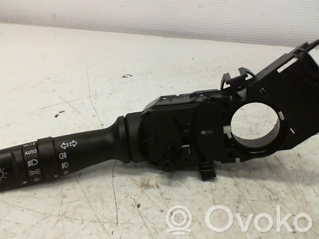 KIA Sorento Commodo de clignotant 