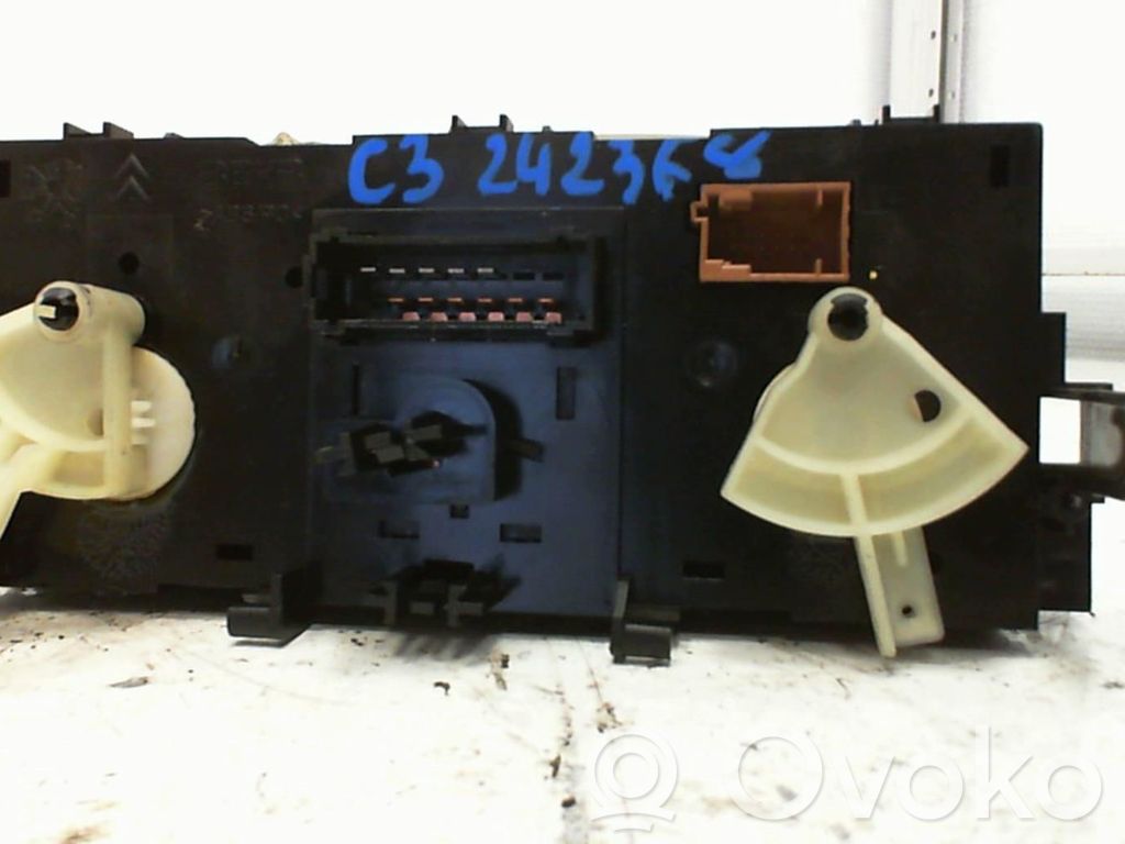 Citroen C3 Climate control unit 