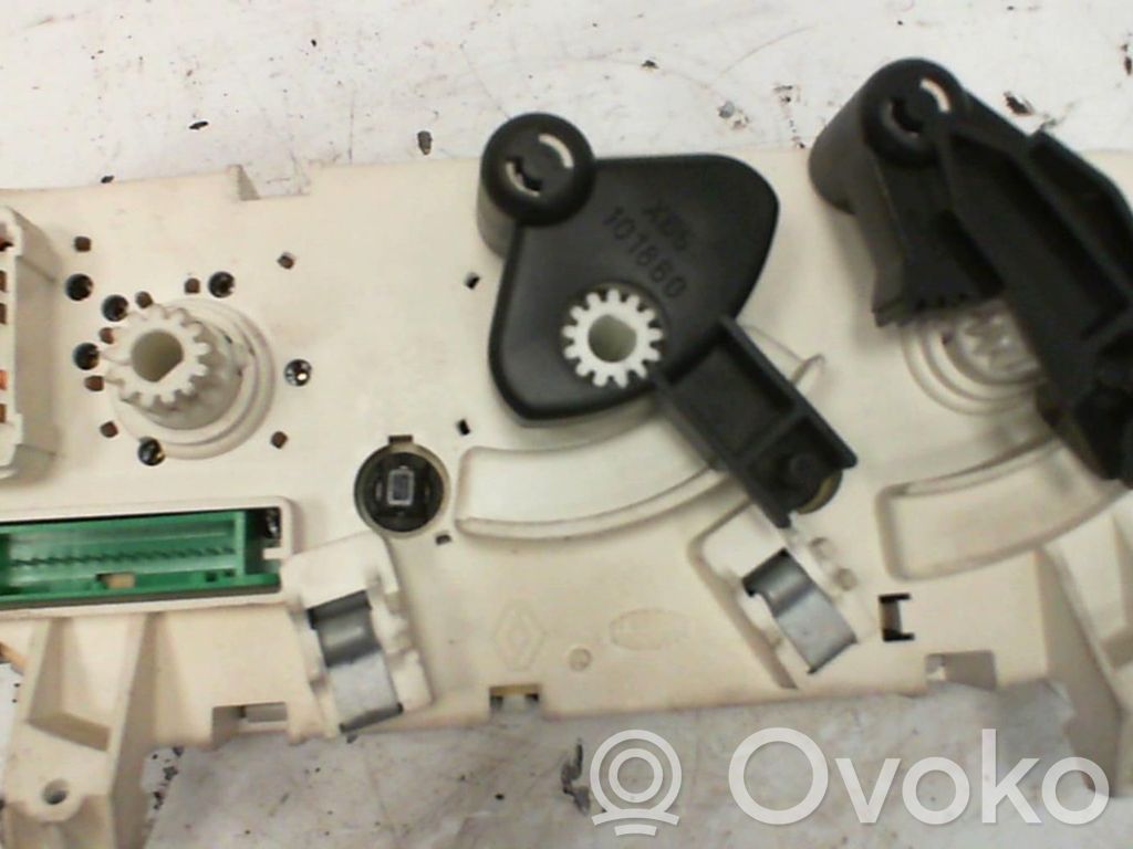 Renault Clio II Climate control unit 