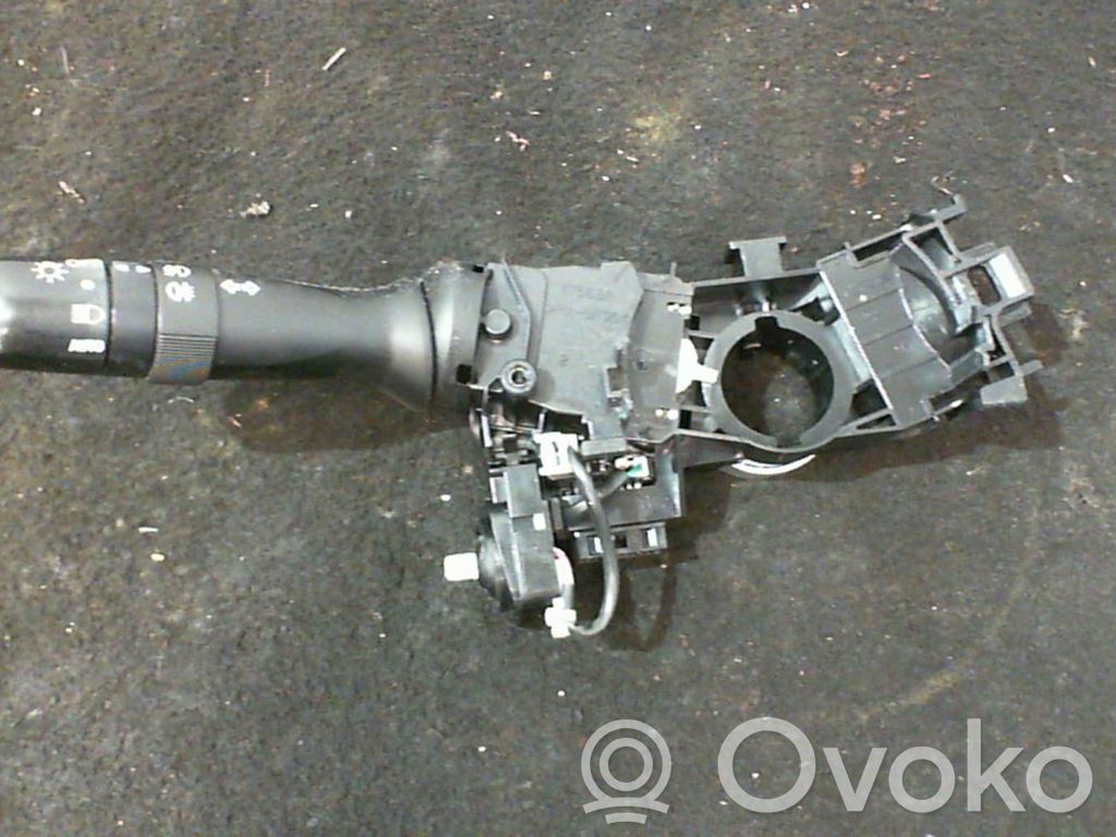 Lexus RX 330 - 350 - 400H Commodo de clignotant 