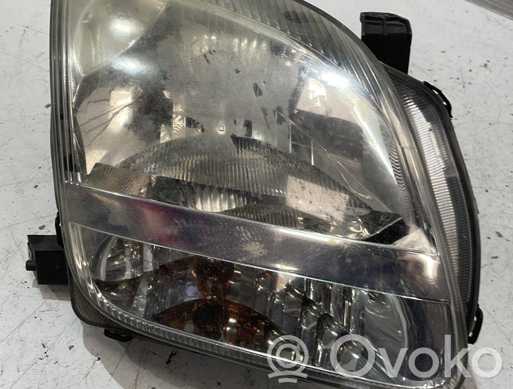 Scheinwerfer   3532086G10