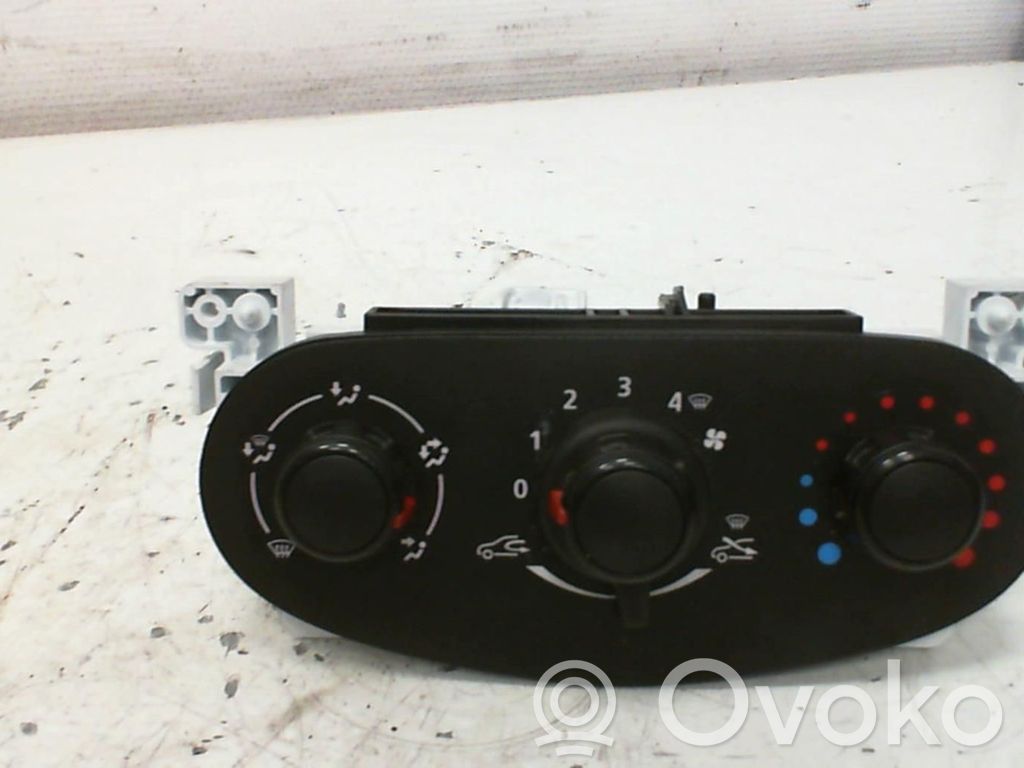Dacia Dokker Climate control unit 