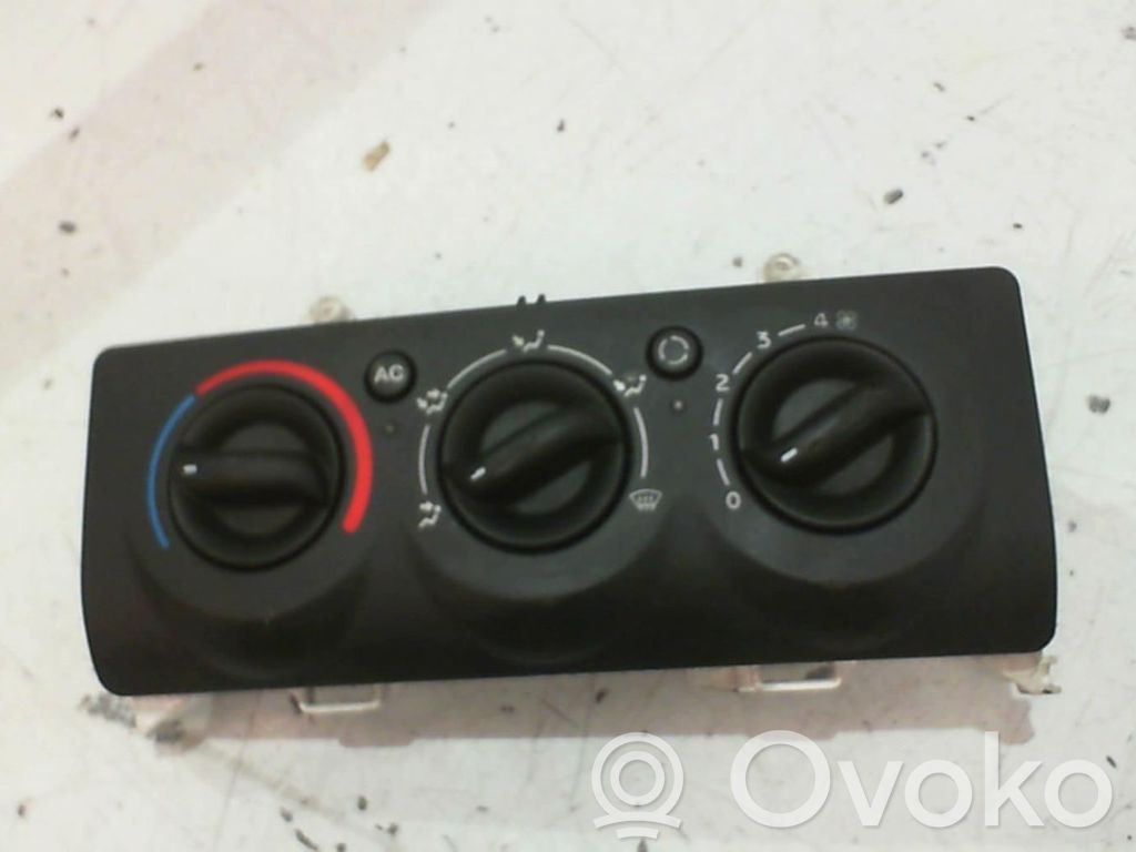 Renault Clio II Climate control unit 