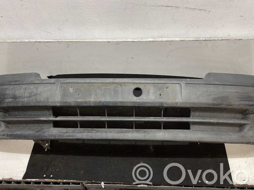 Renault Clio I Priekinis bamperis 