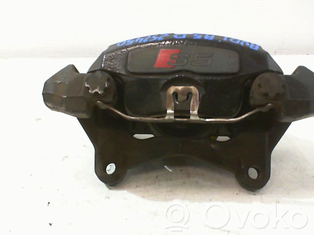 Etujarrusatula   8T0615124C