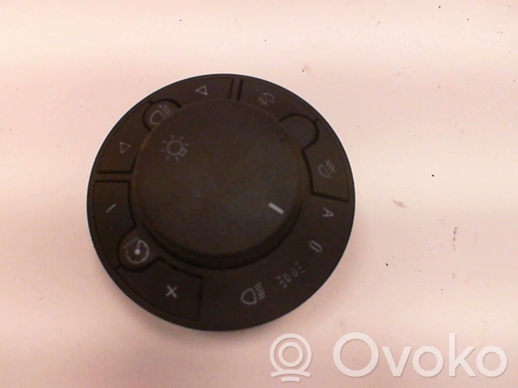 Opel Corsa D Commodo de clignotant 
