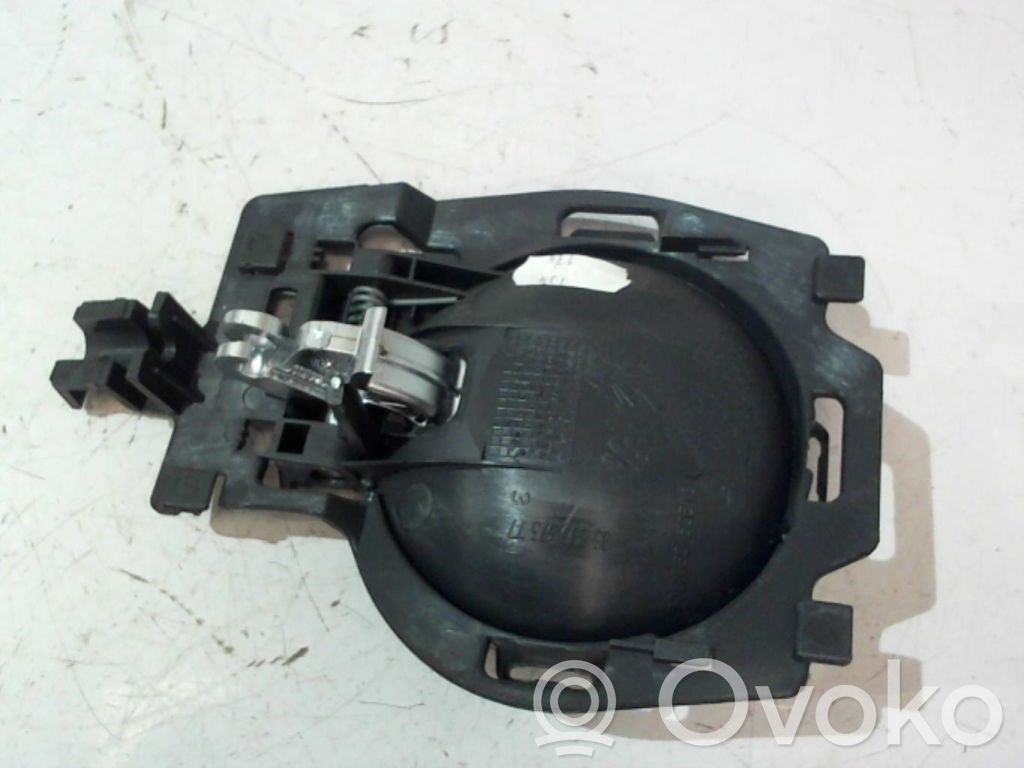 Citroen C2 Front door interior handle 