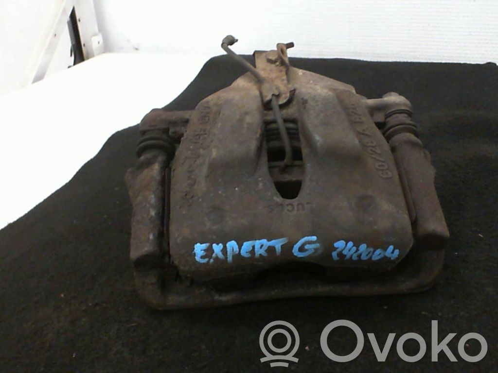 Peugeot Expert Передний суппорт 