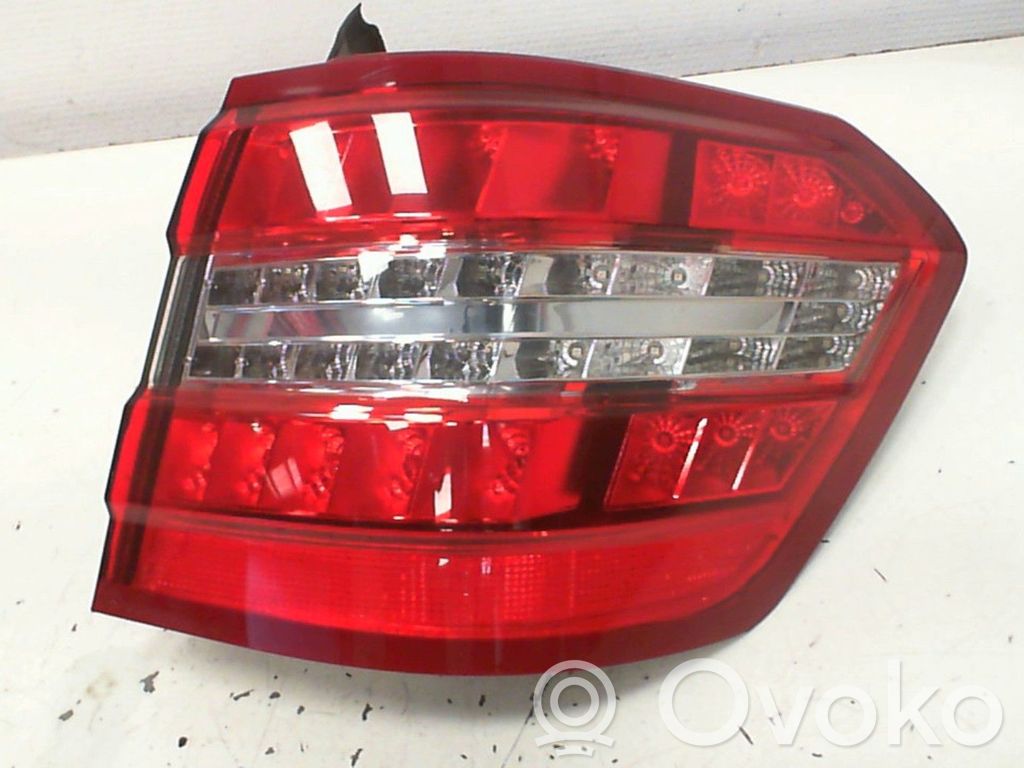 Mercedes-Benz E W212 Lampa tylna 