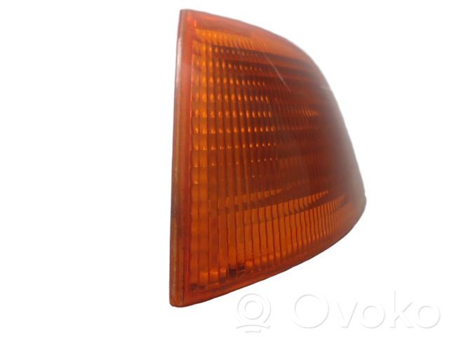 Fiat Punto (176) Kierunkowskaz przedni 