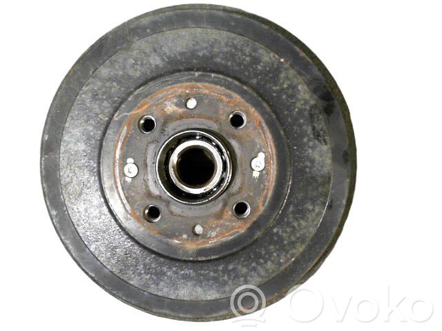 Opel Corsa E Hamulec bębnowy tylny 