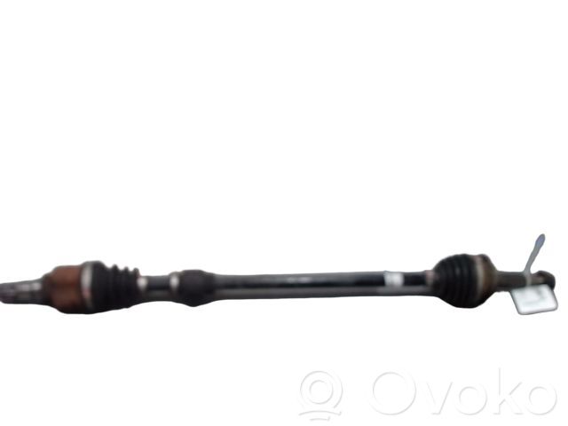 Toyota Yaris Półoś przednia 
