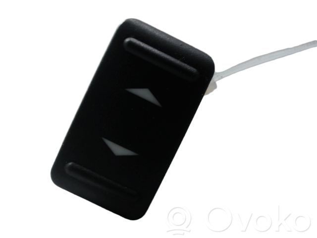 Electric window control switch   1471913,1471913,7M5T14529AA