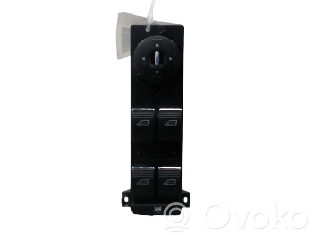 Electric window control switch   1547152,1547152,8M5T14A132
