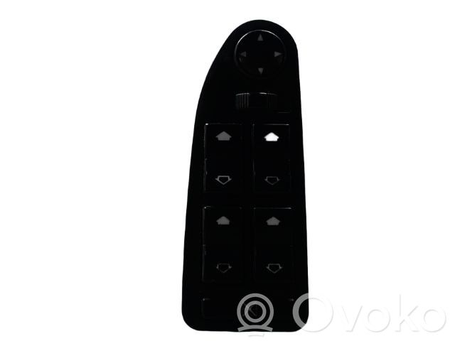 Electric window control switch   61319362769,61319362769,6904306