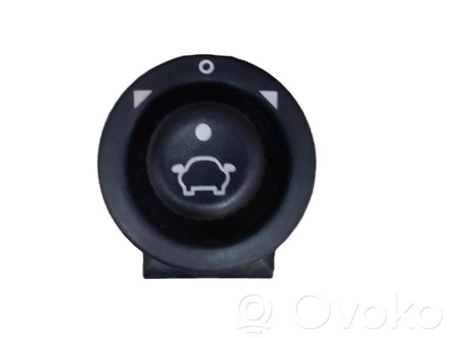 Interruptor del espejo lateral   1007910,0019892920,0029500102,0029501208,002951281,0049890820,04103949272,04103949292,0874099986,0882600080,0882680010,0916061,1007910,1008383,1009887,1072689,11121262571,11612314,11612777,1197787,1242895,1312756,1315530,150001710,1503298,1503302,1503305,1510181,1596700270,1E0066370,584004,584010,584106,584125,662220,71713687,7589056979,7701404452,7711236172,852777739,93160373,93165267,93BG17B676BA,95FG14529BC,95VW6722AA,96FG1429BC,96FG14529BC,993691,BGSILC,BSG30860011,D000400,D176404A2,KP51000150,MD997110,YM2J19G204AA,Z2156090