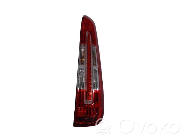 Ford C-MAX I Rear/tail lights 