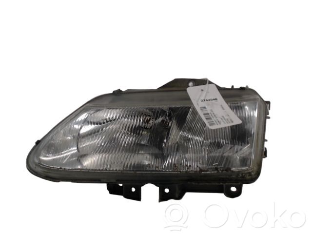 Renault Espace III Lampa przednia 