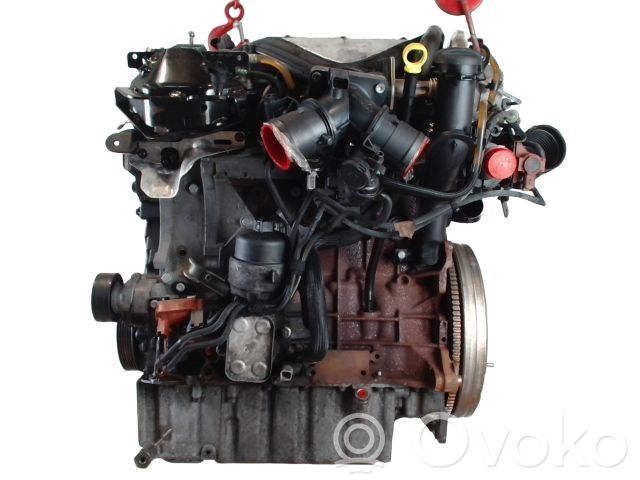 Silnik   8C27116,G6DB