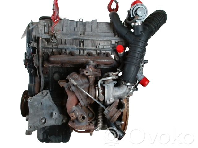 Mitsubishi Colt Двигатель 