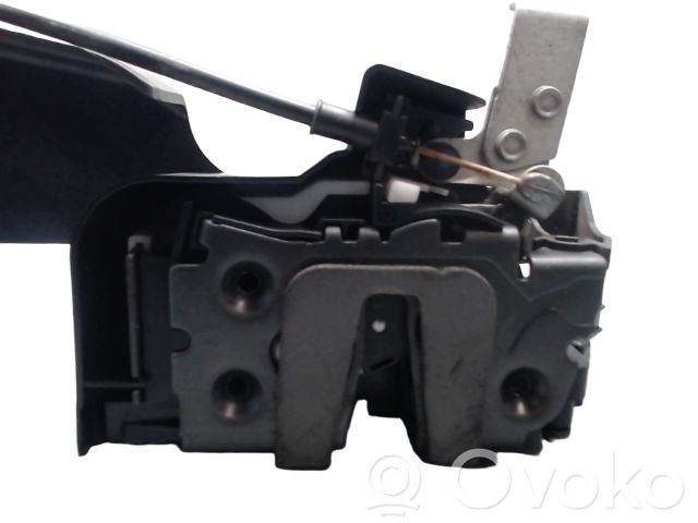 Etuoven lukko   1498996,1376853,1498996,1507883,1523692,1639954,6M21U23200BP,6M2AR21812AB,900677