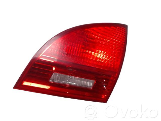 KIA Venga Tailgate rear/tail lights 