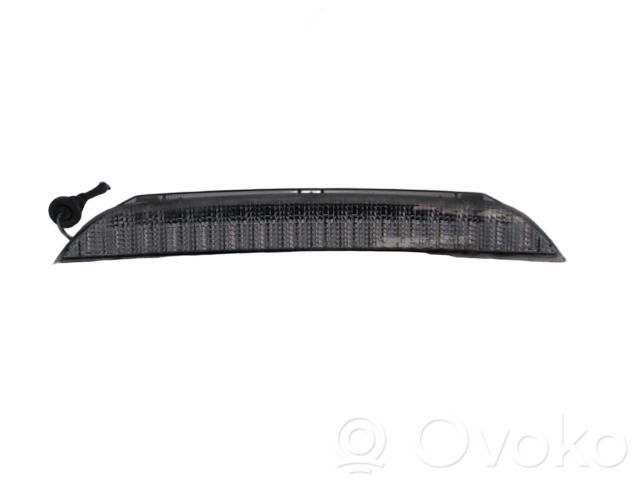 Mitsubishi Outlander Third/center stoplight 