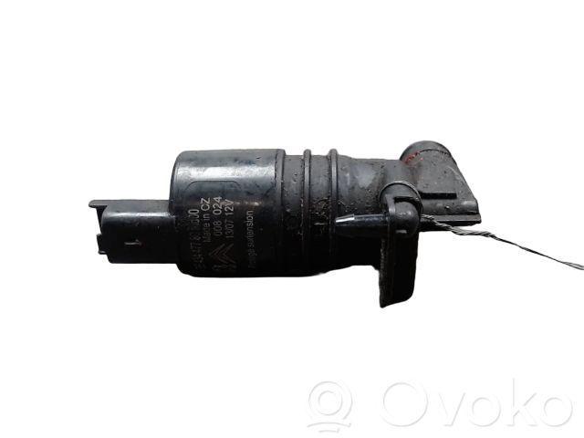 Peugeot 407 Windscreen/windshield washer pump 