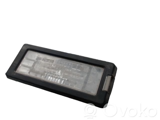 Éclairage de plaque d'immatriculation   8200013577,150387009,715105110000,8200013577,8200013577F