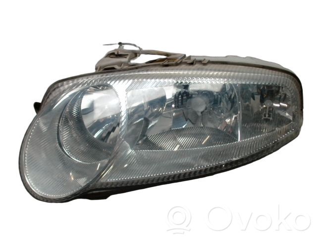 Alfa Romeo 147 Lampa przednia 