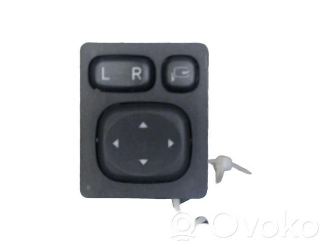 Toyota Auris E180 Interruptor del espejo lateral 