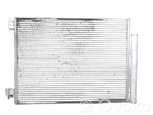 Renault Captur Radiator răcire A/C (condensor) 