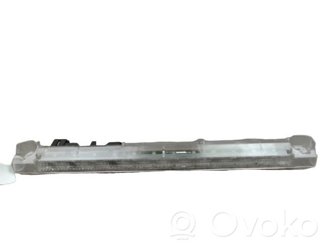 Citroen C5 Third/center stoplight 