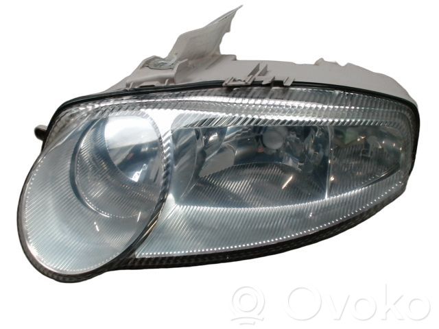 Alfa Romeo 147 Lampa przednia 
