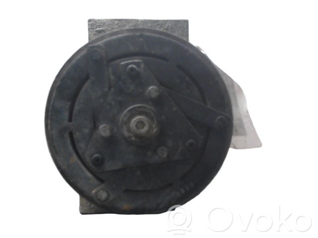 Renault Master III Klimakompressor Pumpe 