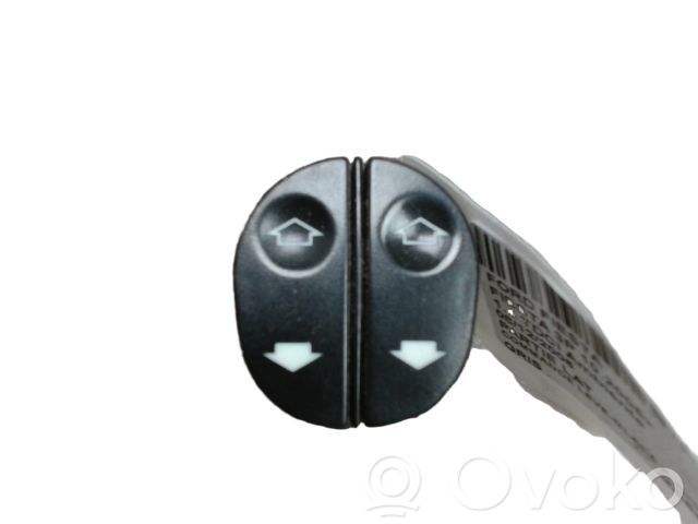 Ford Fiesta Interruptor del elevalunas eléctrico 