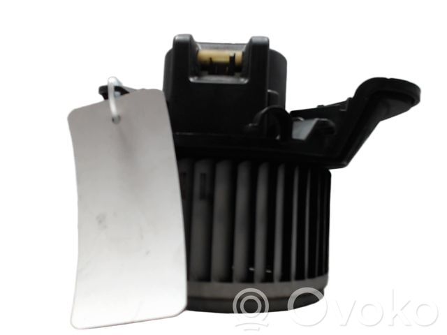 Opel Corsa D Ventilator aerotermă 