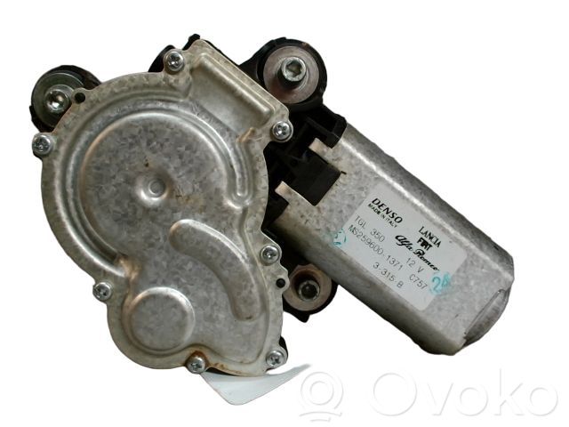 Fiat 500 Silniczek wycieraczki szyby tylnej 