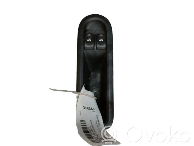 Renault Twingo II Electric window control switch 