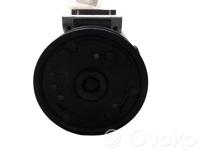 Renault Scenic I Air conditioning (A/C) compressor (pump) 