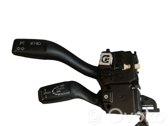 Audi A3 S3 8P Indicator stalk 