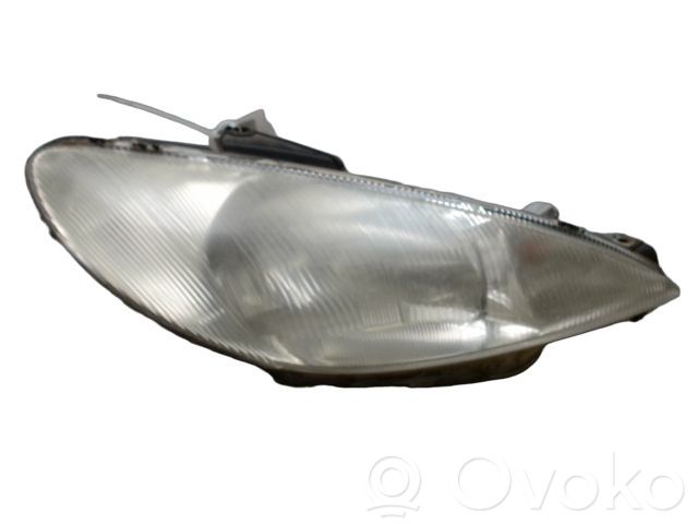 Lampa przednia   6205S7,087274,11544002,205759282,205759652,2742283,38023535,4028962,4028962V,4225080,4225980,5501120RLDEM,5501120RRDEM,55070123A1,55070124,55070124A1,6205S7,713121617001,87274,89005131,9640559480,LPQ001,LV901,PG0094803,PG0094803VA,PP0407D,R5504RIE2T