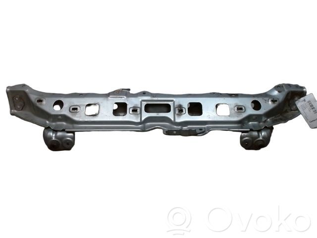 Toyota Yaris Panel mocowania chłodnicy / góra 