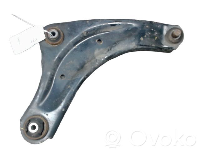 Nissan Juke I F15 Braccio di controllo sospensione anteriore inferiore/braccio oscillante 