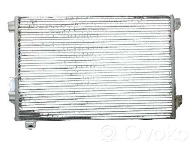 Renault Clio II Jäähdyttimen lauhdutin (A/C) 