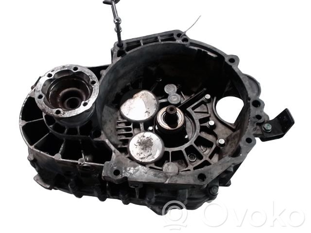 Volkswagen Golf IV Manual 6 speed gearbox 