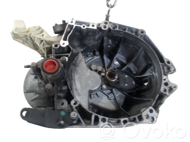 Peugeot 208 II Manualna 6-biegowa skrzynia biegów 