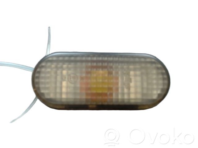 Volkswagen Polo III 6N 6N2 6NF Spārna pagrieziena lukturis 