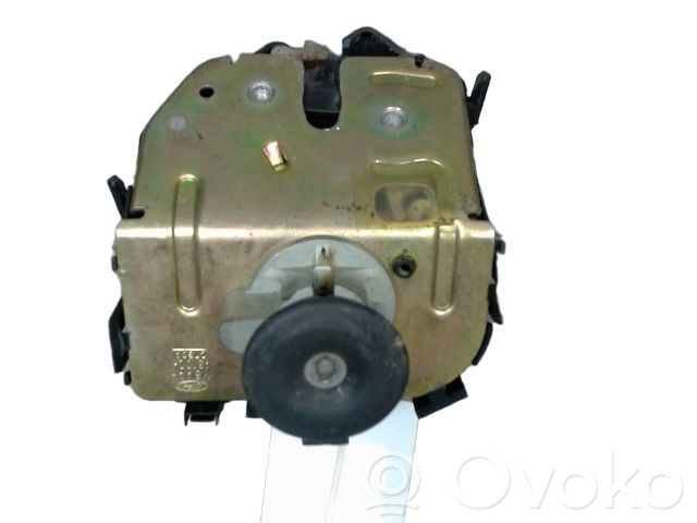 Ford Focus Loading door lock 